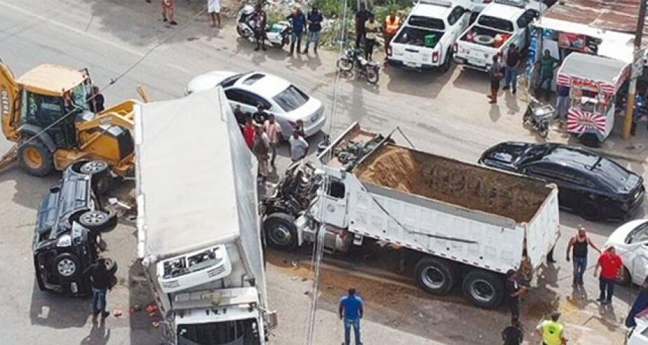 yipeta aplastada por camión en el km 9